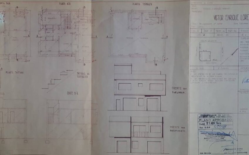 VENTA VIVIENDA 3 AMBIENTES EN P.A. CON COCHERA Y 2 LOCALES