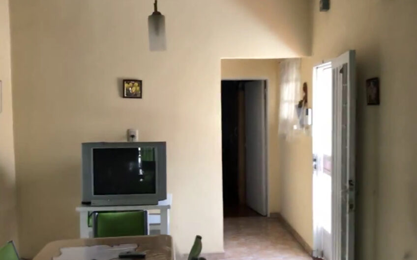 2 DEPARTAMENTO, COCHERA Y LOCAL EN BLOCK