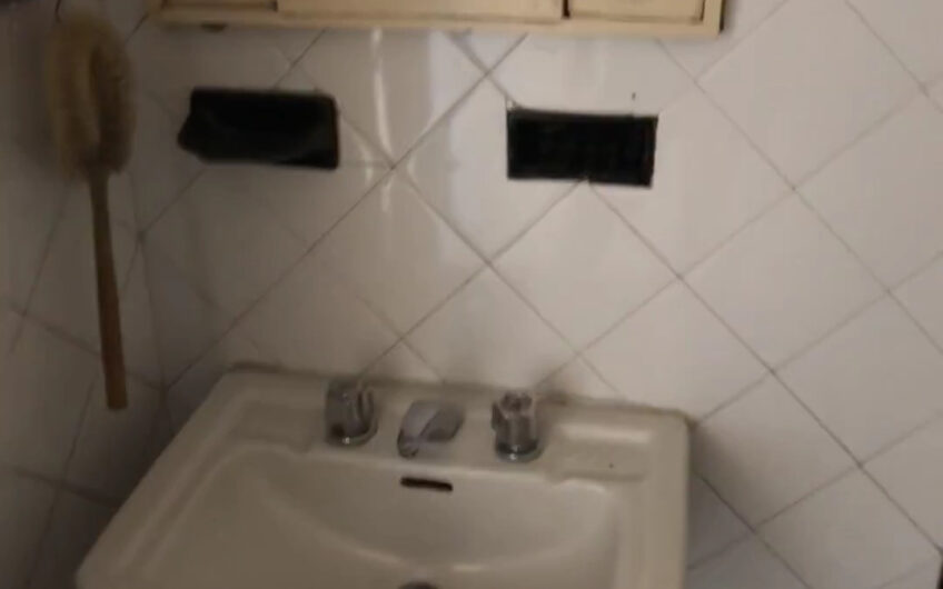 2 DEPARTAMENTO, COCHERA Y LOCAL EN BLOCK