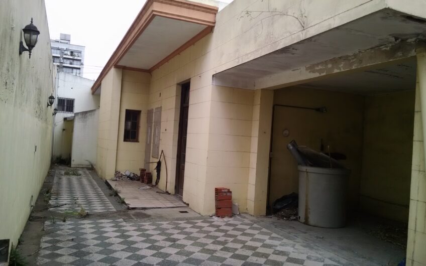 2 LOCALES A METROS DE 9 DE JULIO “RETASADO”