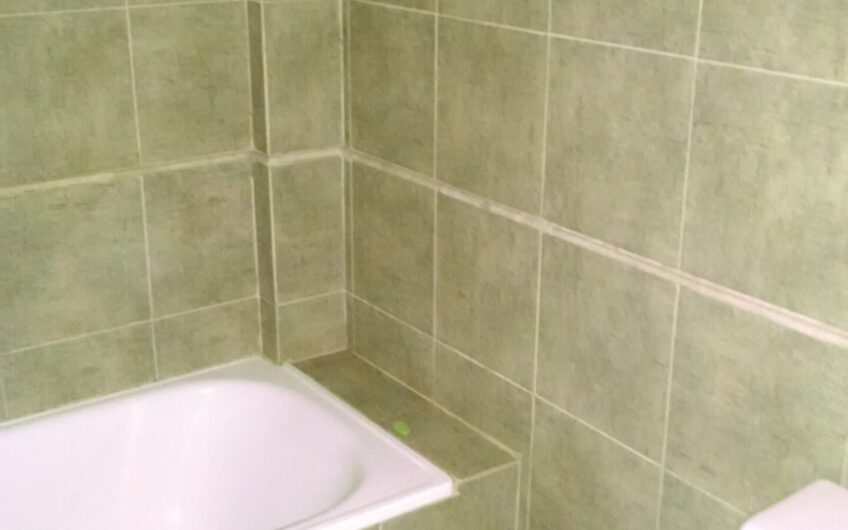 2 Ambientes Muy bueno con Patio