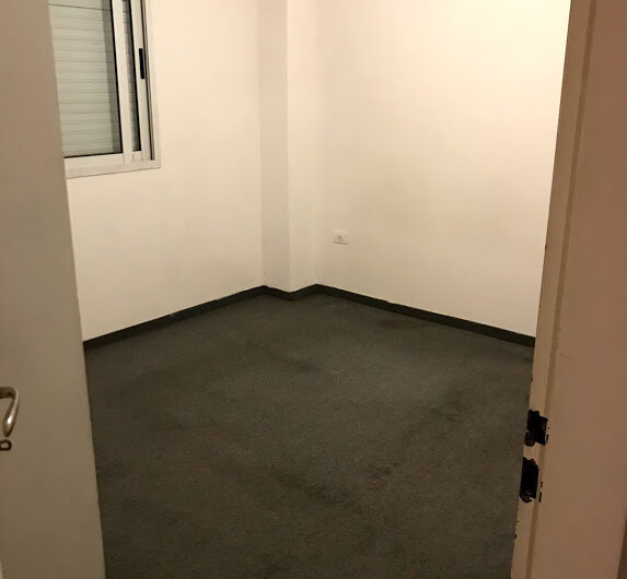 2 Ambientes Muy bueno con Patio