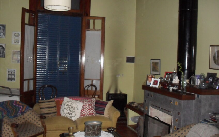 CASA DE ESTILO RECICLADA A NUEVO
