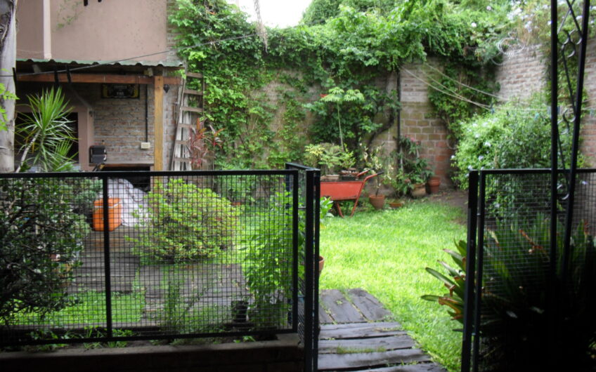 CASA DE ESTILO RECICLADA A NUEVO