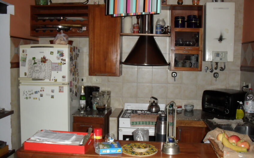CASA DE ESTILO RECICLADA A NUEVO