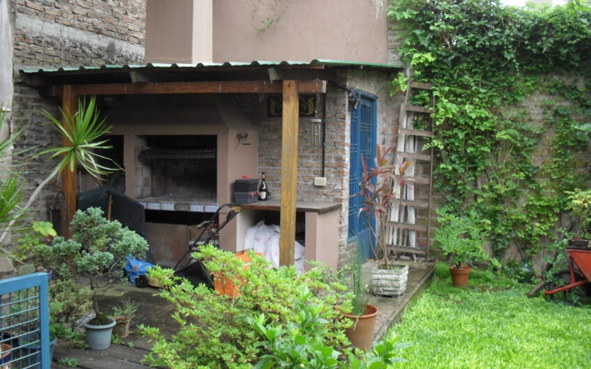 CASA DE ESTILO RECICLADA A NUEVO