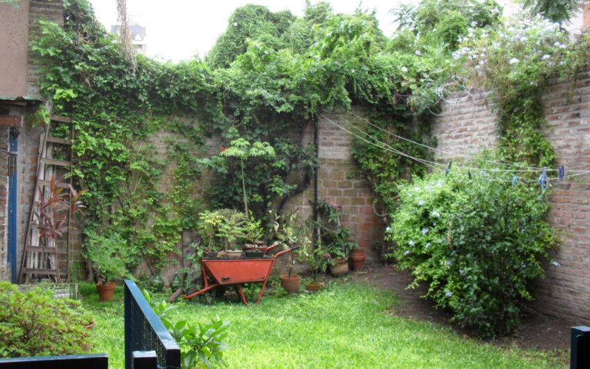 CASA DE ESTILO RECICLADA A NUEVO