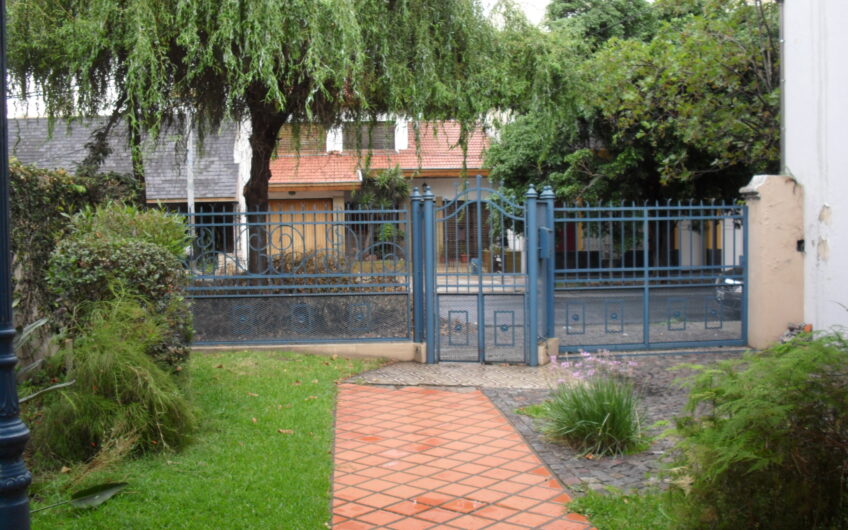 CASA DE ESTILO RECICLADA A NUEVO